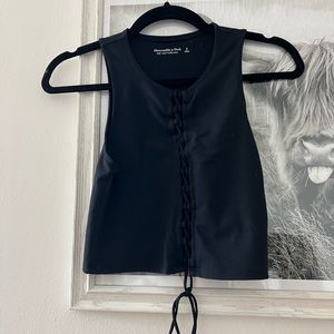 Abercrombie crop lace front top